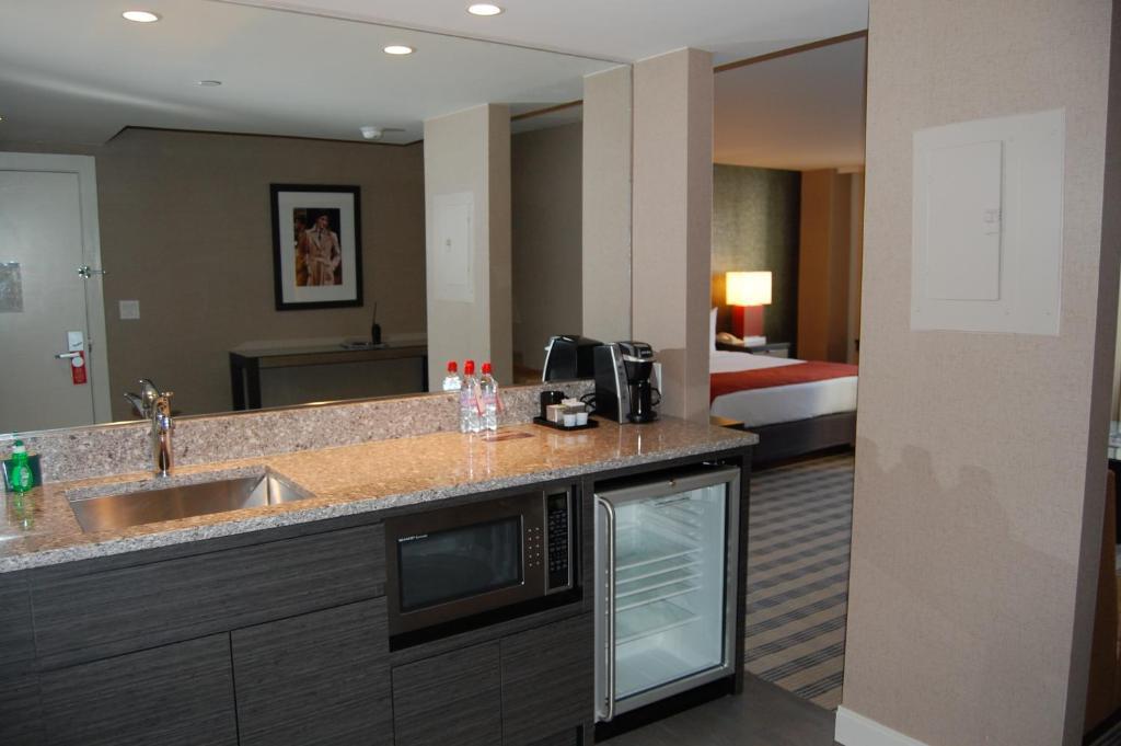 Avenue Suites Georgetown Washington Room photo